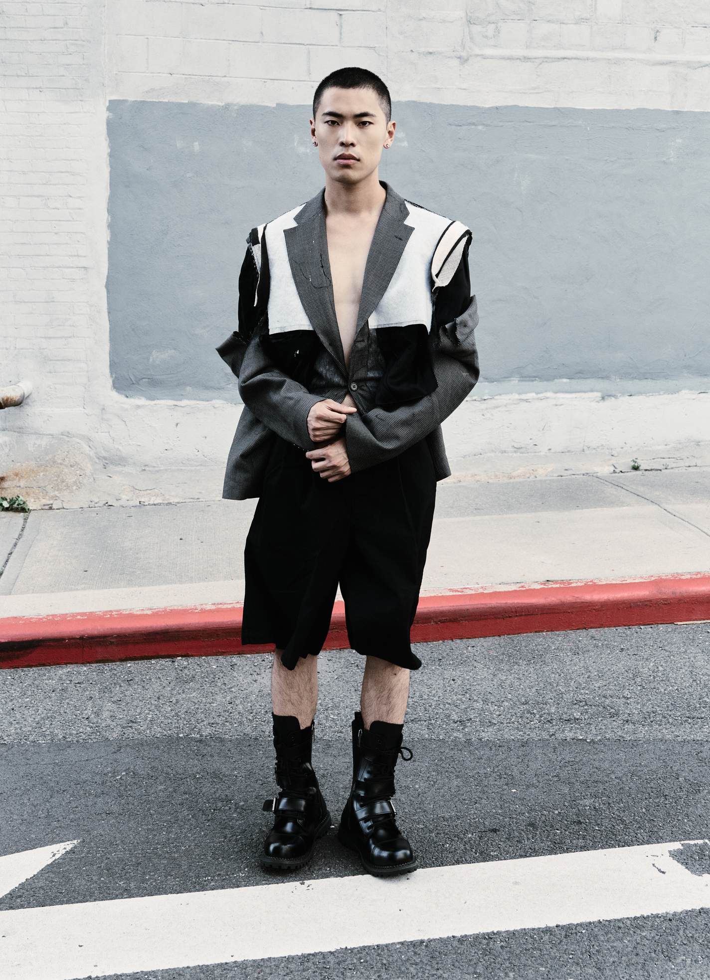 Parasite — image 7